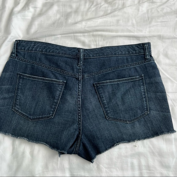 Universal Thread Cut-Off Denim Shorts, Size 12 - Picture 4 of 4